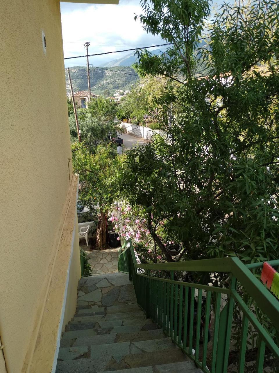 Cosy Apartment In Stoupa Exterior photo